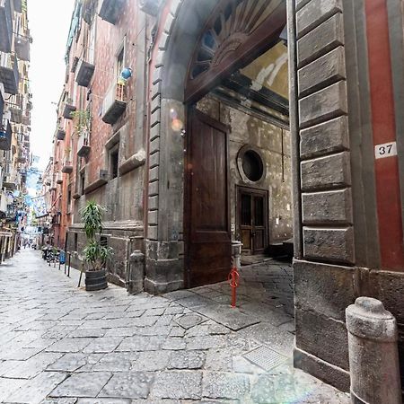 Апартаменты Via Atri 37 Неаполь Экстерьер фото